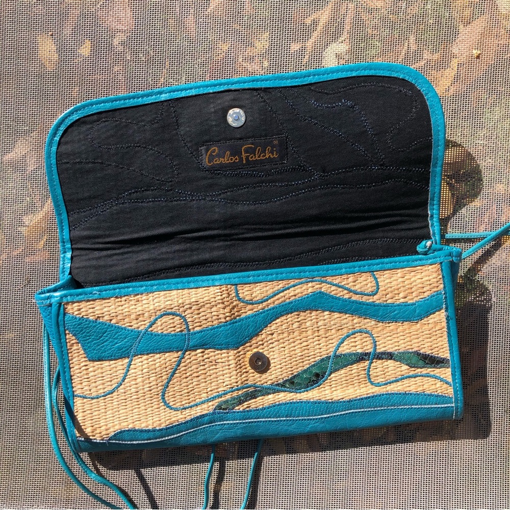 vintage Carlos Falchi hand bag in turquoise leather, like new condition.